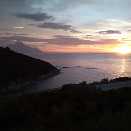 Haris בית נופש